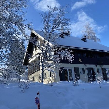 Au Coeur Du Village De Prémanon Exterior foto